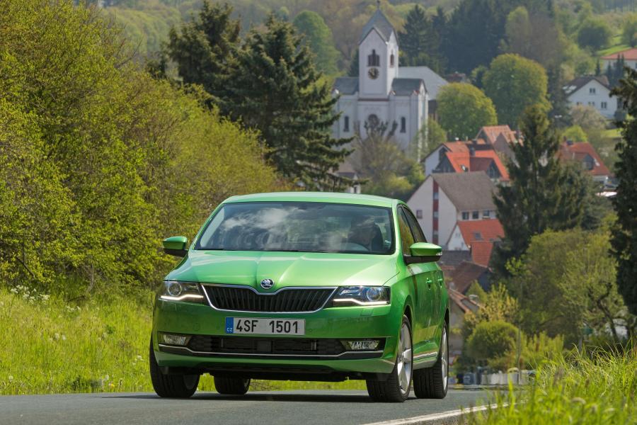  Skoda Rapid 2017 года  (WW) (фото 12 из 45)